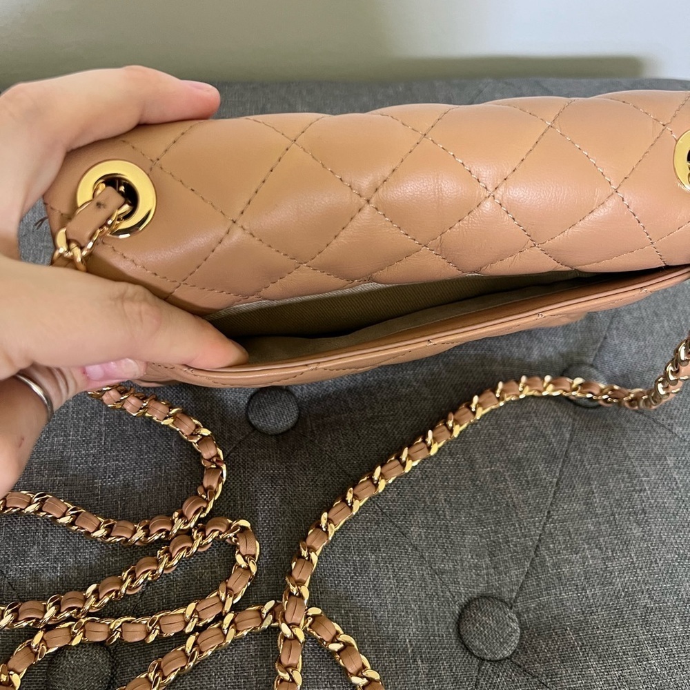G by Giuliana Black Label Quilted Lamb Leather Crossbody - Picture 5 of 10
